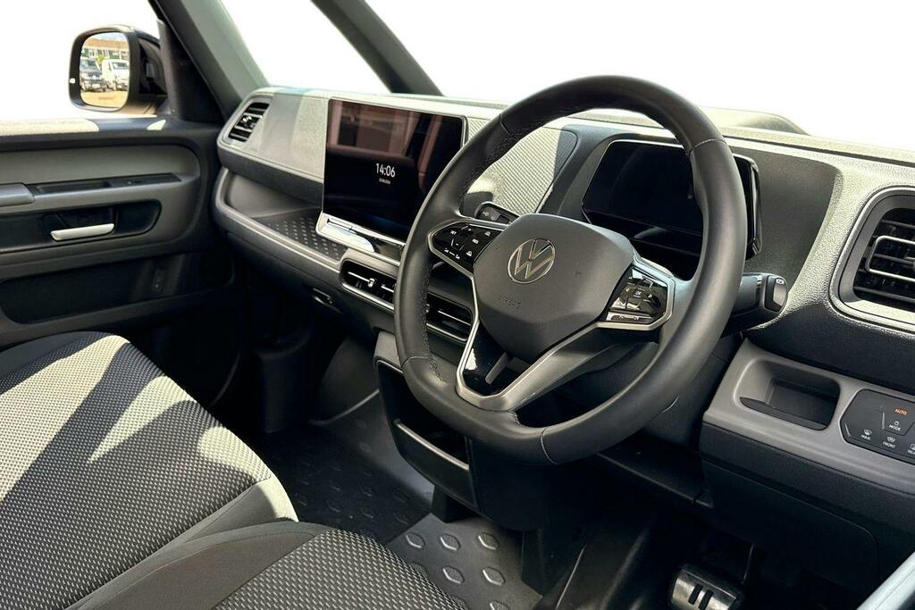 Volkswagen ID.Buzz Pro 79Kwh Commerce Plus Panel Van Aut GK26DZT Black #6
