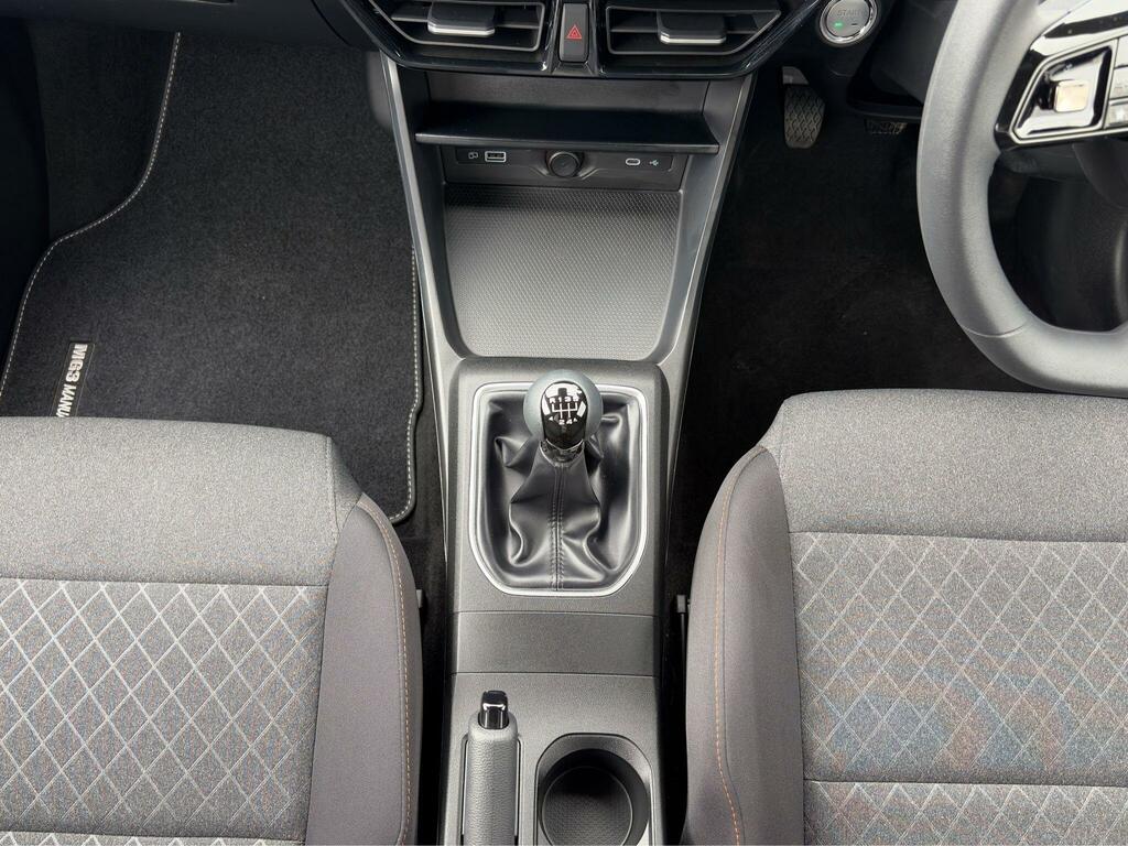 MG MG3 Hatchback Black #26