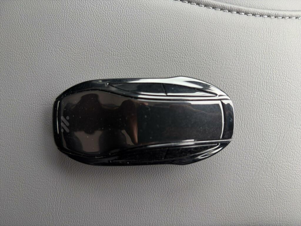 MG IM5 100Kwh Long Range Saloon #35