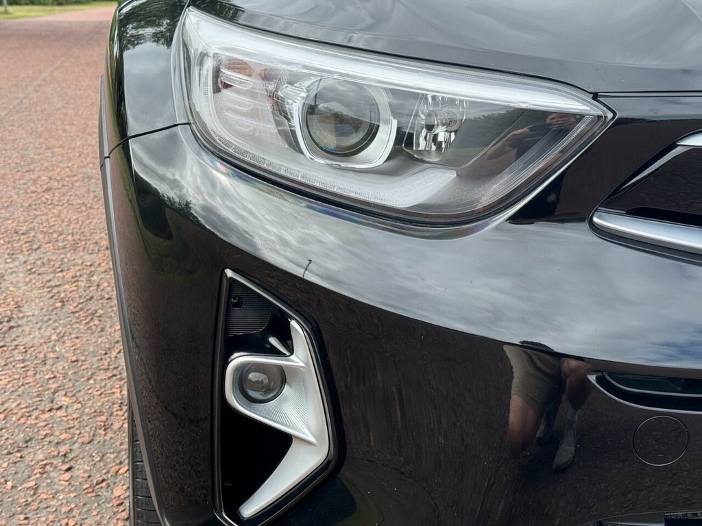 Kia Stonic 1L 2 BD70OLC Black #4