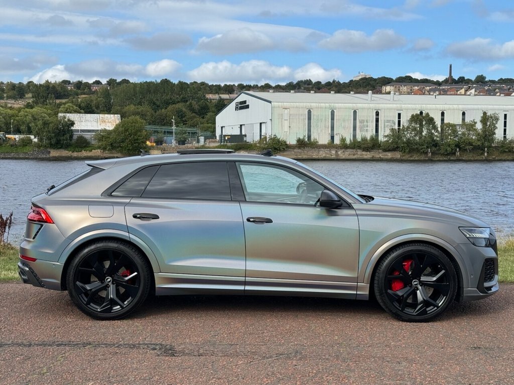 Audi RSQ8 4L Carbon Black Blue #6