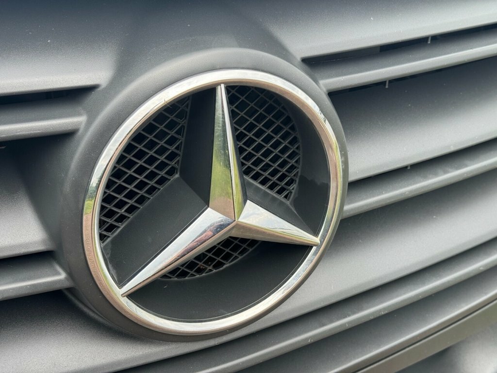Mercedes-Benz Sprinter 2.1L Progressive BG21URU White #5