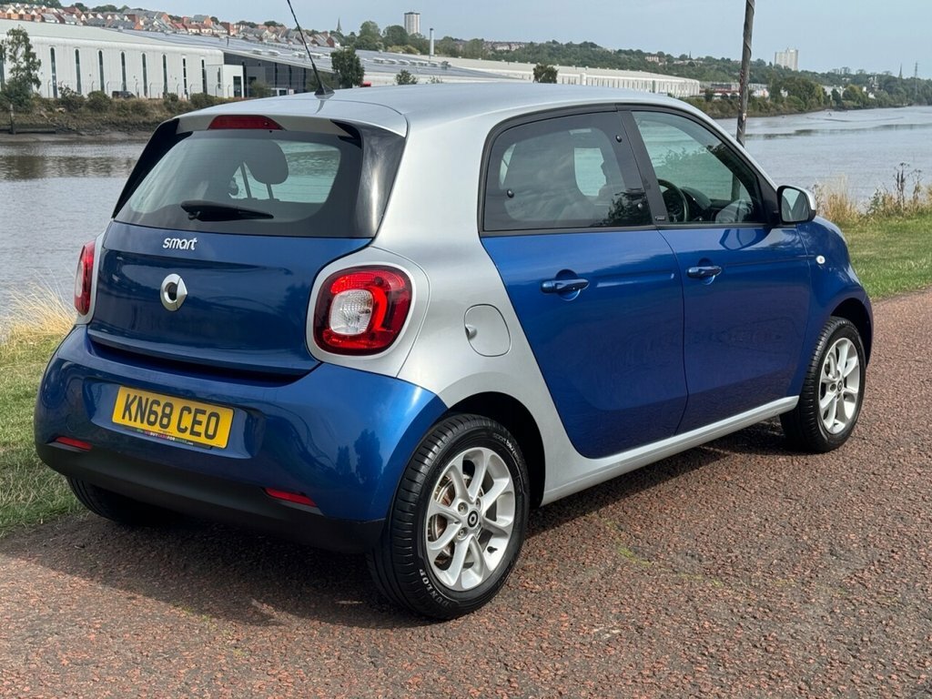 Smart Forfour Hatchback White #7
