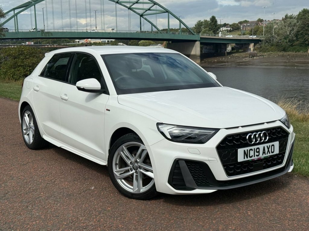 Audi A1 1L S Line White