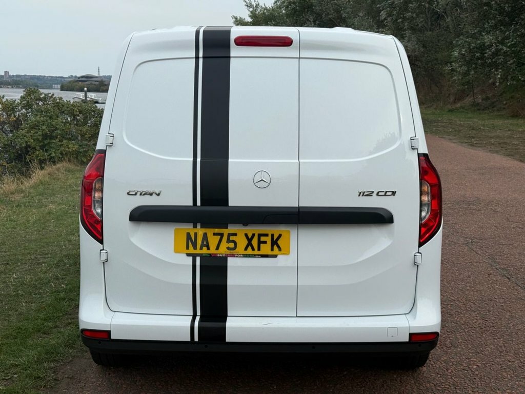 Mercedes-Benz CITAN Combi White #5