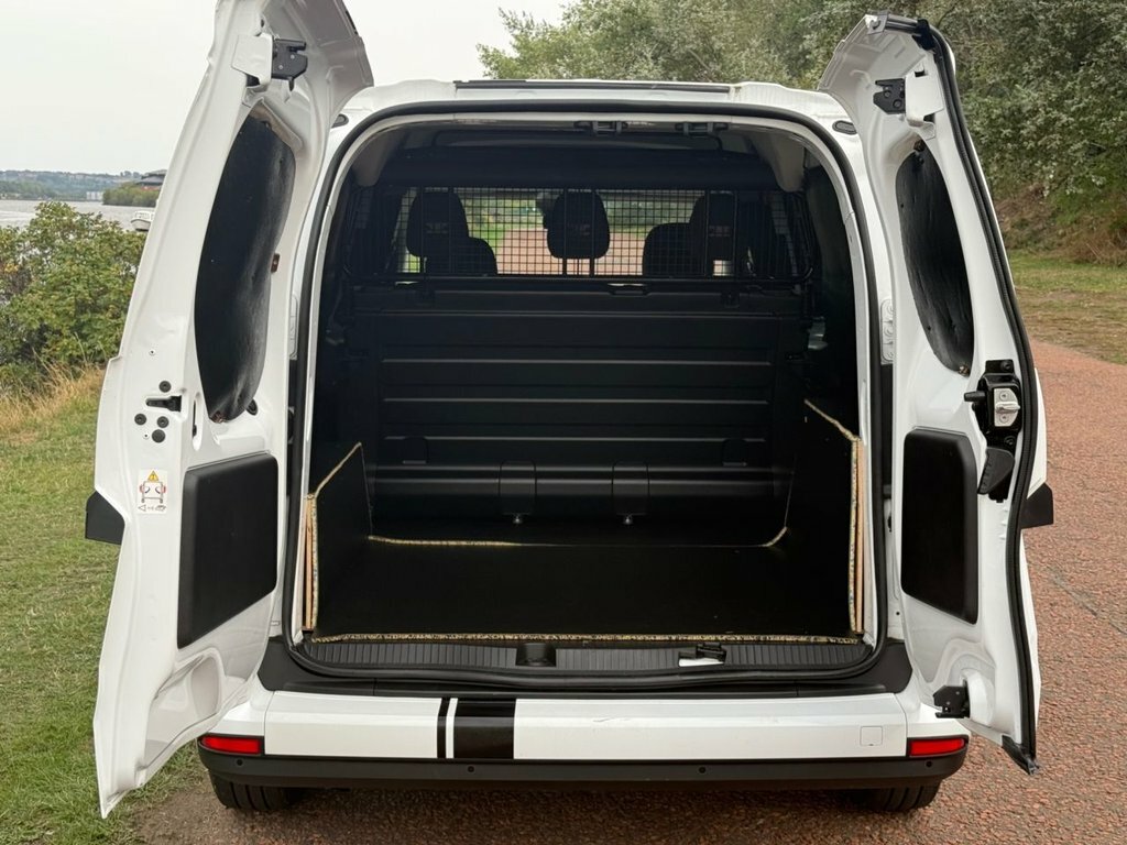 Mercedes-Benz CITAN Combi White #6