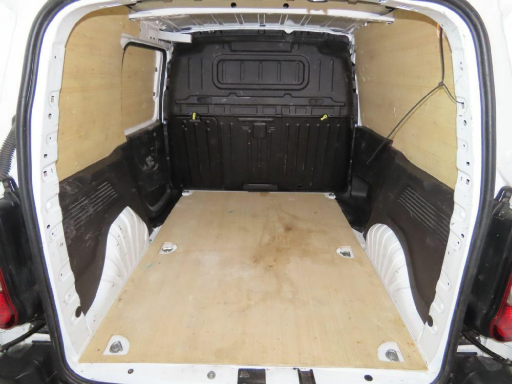 Citroen Berlingo 1.5L Flair Xtr Black #11