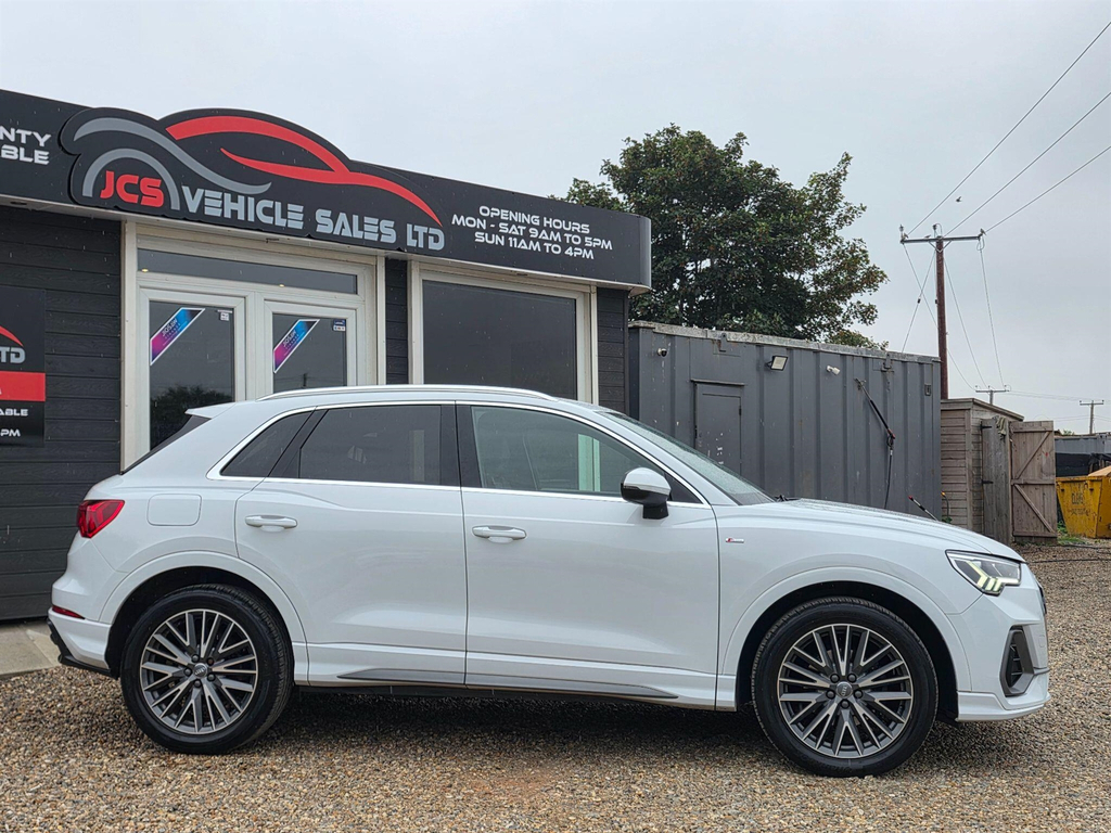 Audi Q3 1.5 Tfsi Cod 35 S Line S Tronic Euro 6 Ss  #3