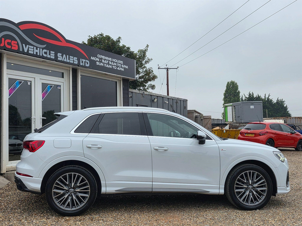 Audi Q3 1.5 Tfsi Cod 35 S Line S Tronic Euro 6 Ss  #4
