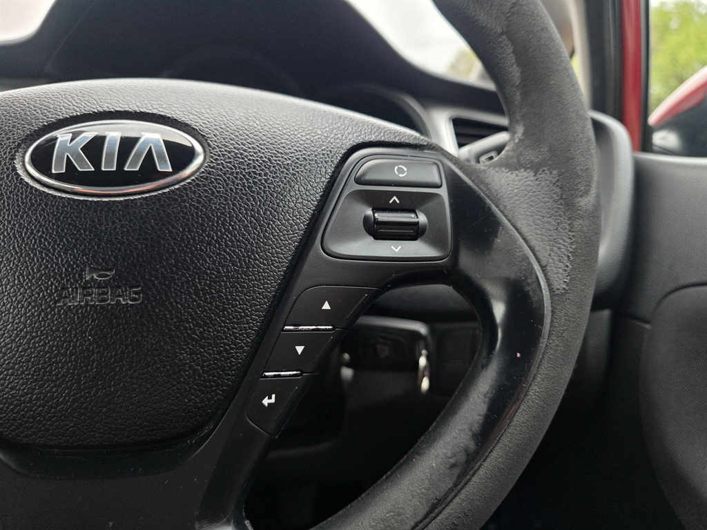 Kia Ceed 1 White #31