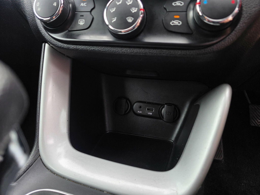 Kia Ceed 1 White #25