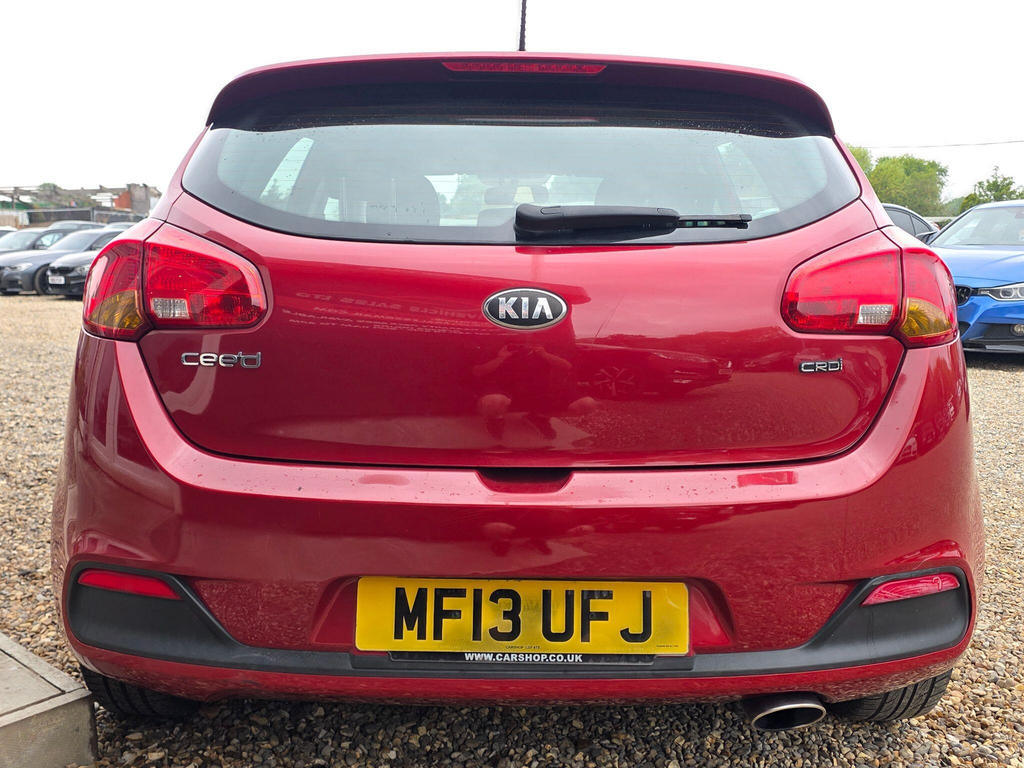 Kia Ceed 1 White #7