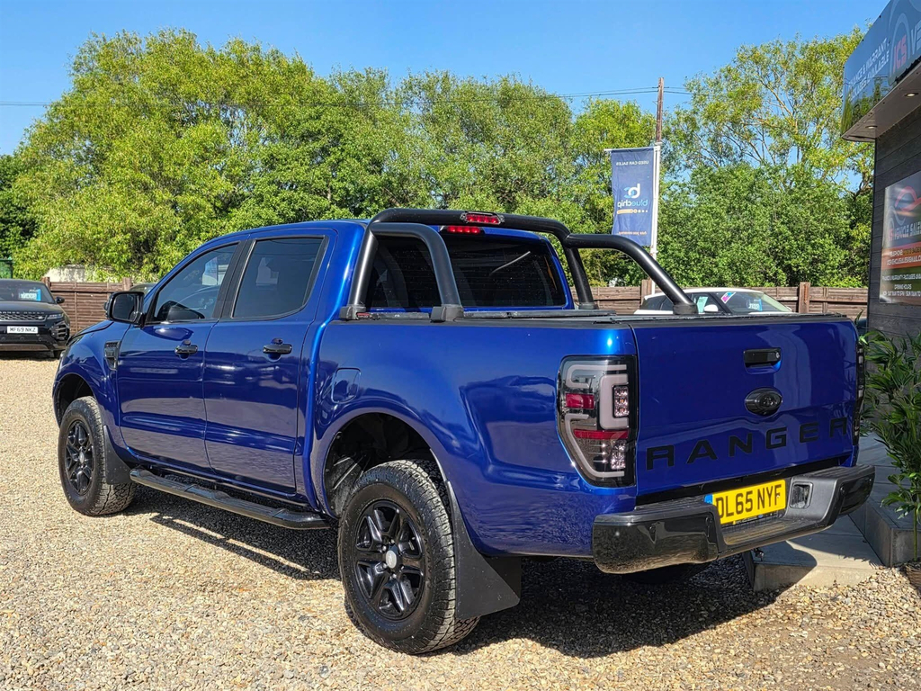 Ford Ranger Wildtrak Black #7