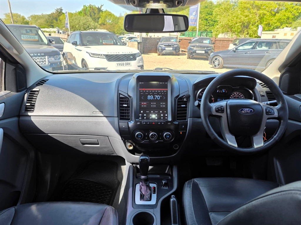 Ford Ranger Wildtrak Black #33