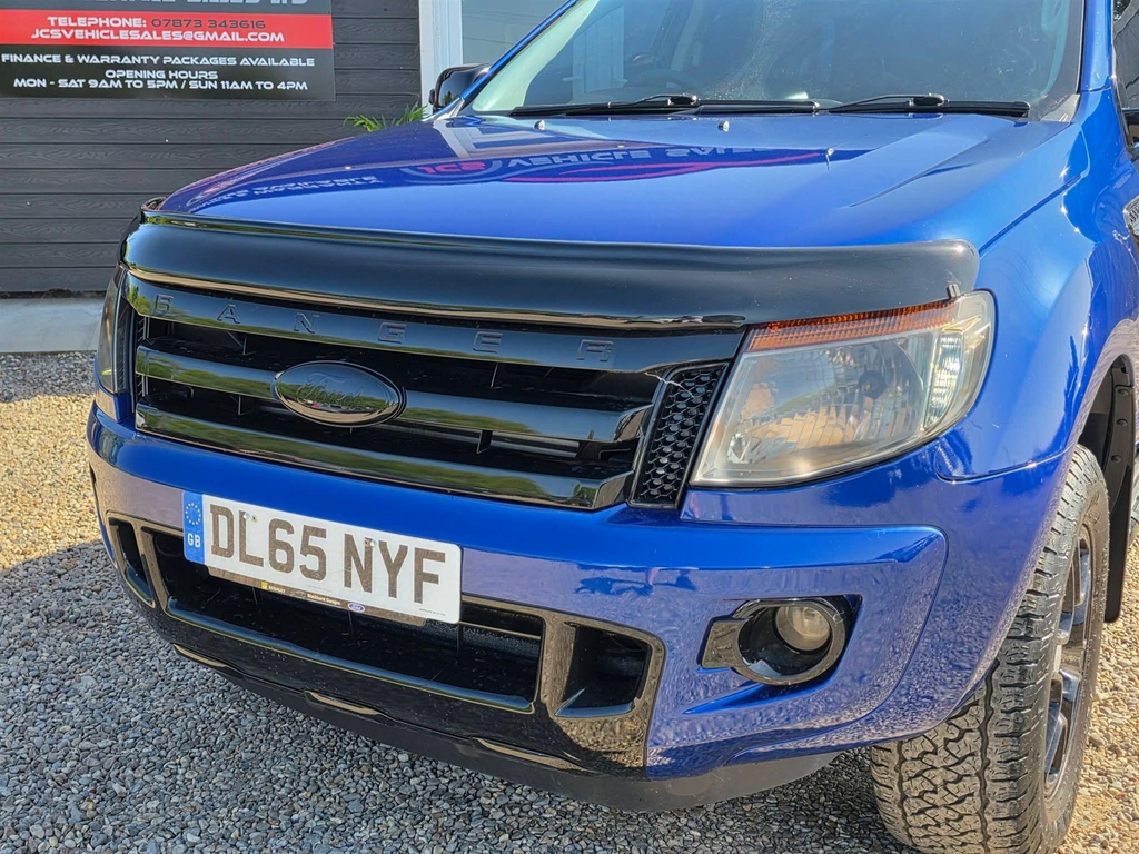 Ford Ranger Wildtrak Black #24
