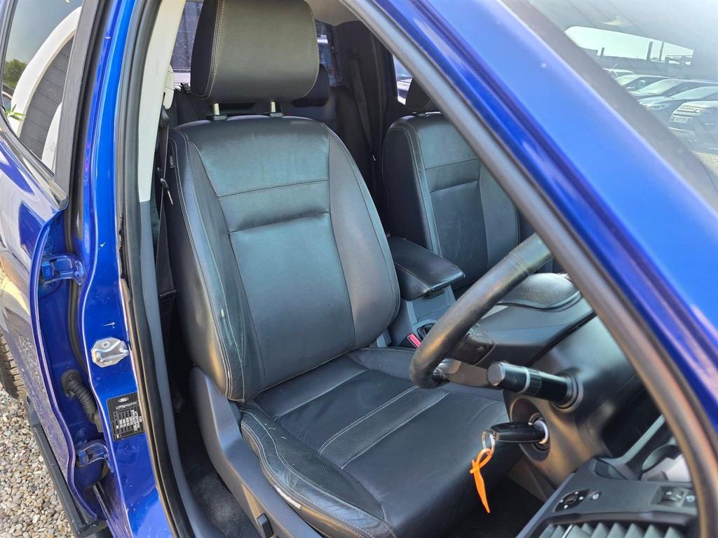 Ford Ranger Wildtrak Black #26