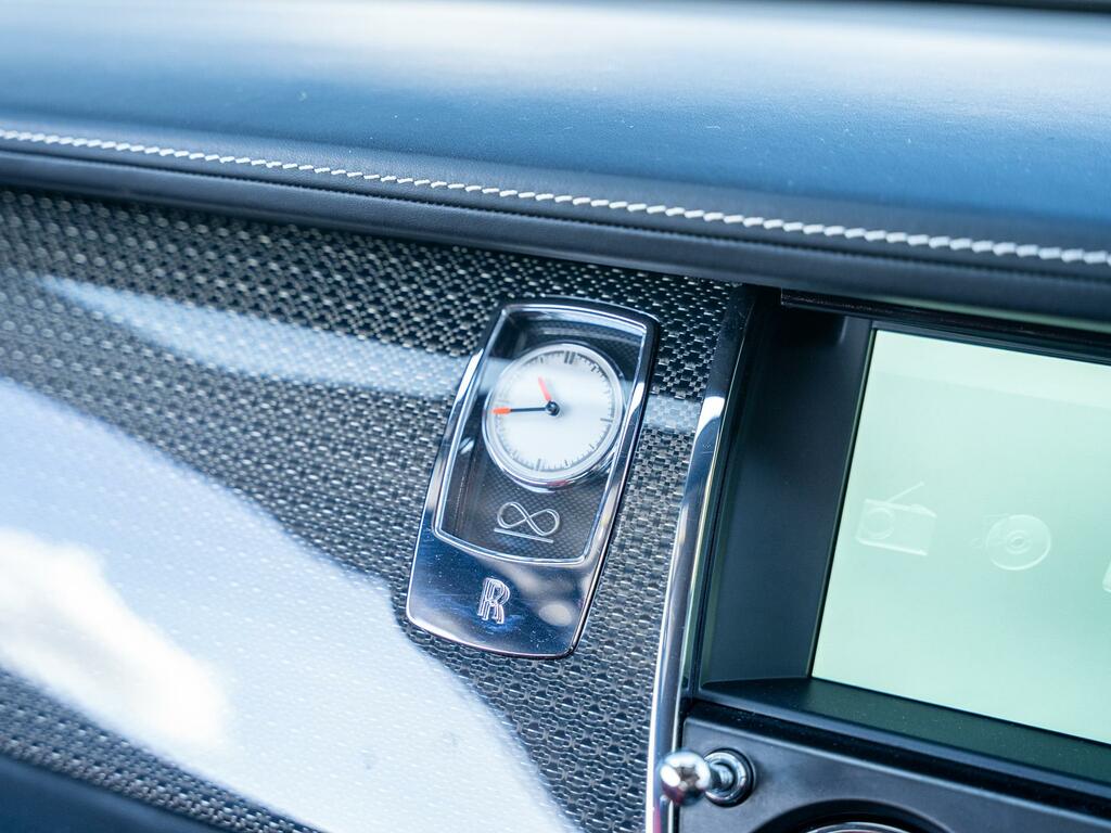 Rolls-Royce Wraith 6.6L Null Black #9