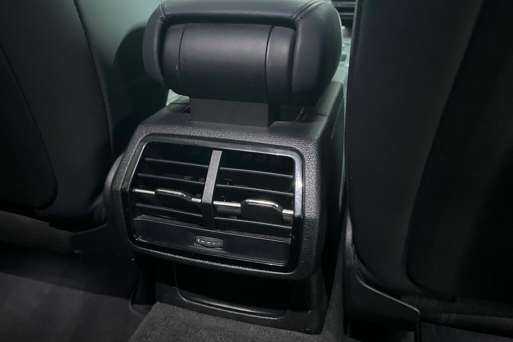 Audi RS Q3 Vorsprung Black #28