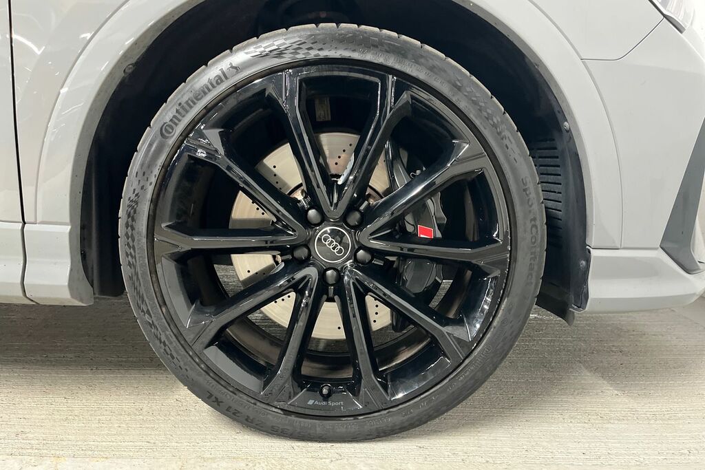 Audi RS Q3 Vorsprung Black #5