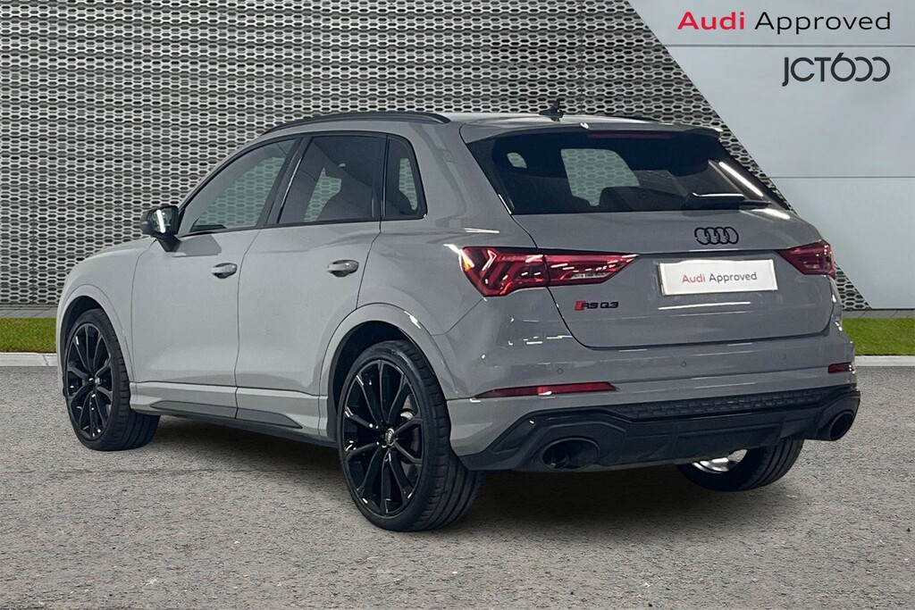 Audi RS Q3 Vorsprung Black #3