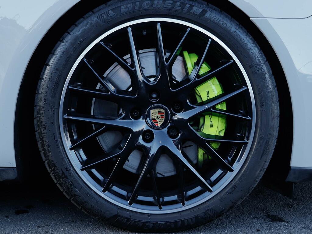 Porsche Panamera Automatic Green #4