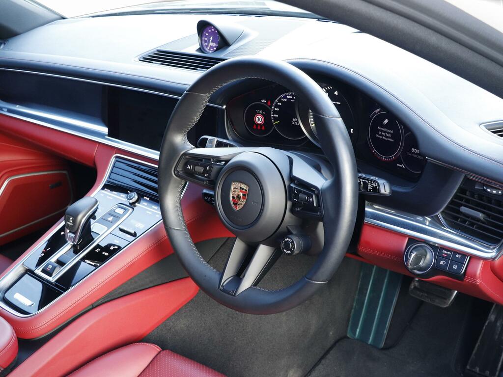 Porsche Panamera Automatic Green #17