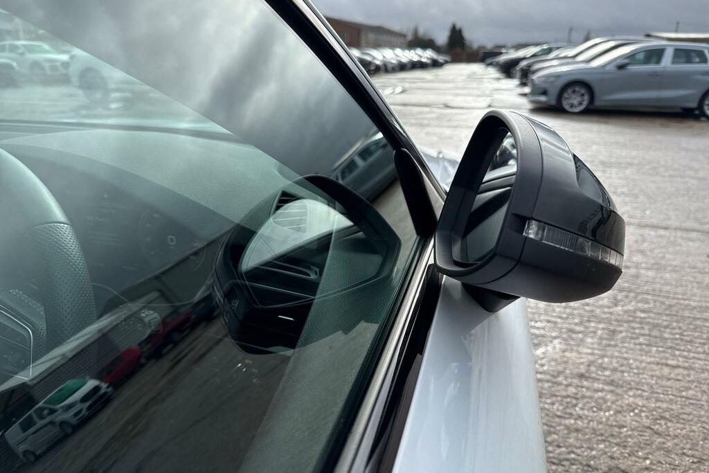 Audi A4 S Line White #23