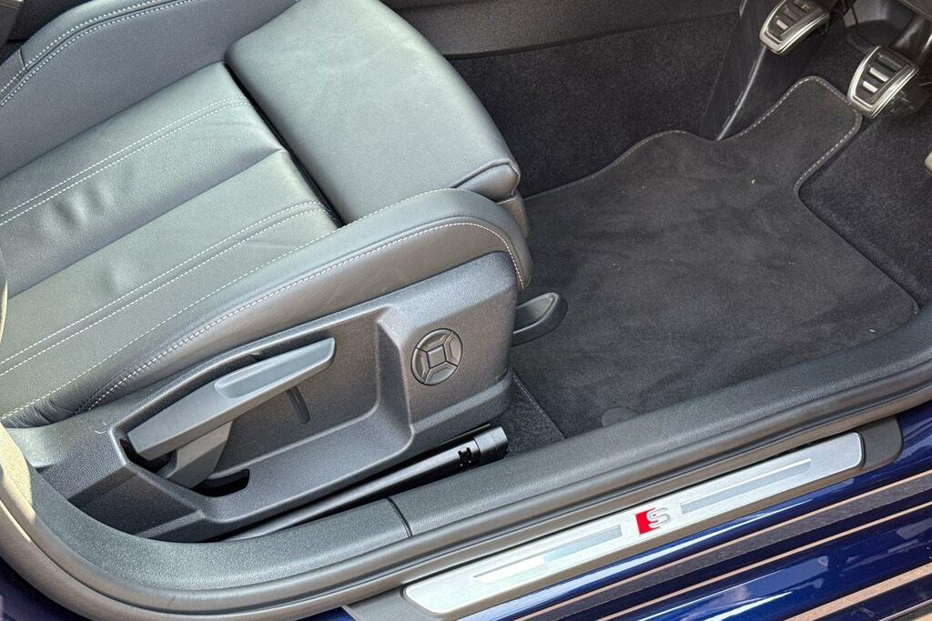 Audi A3 1.5 Tfsi Black Edition Sportback Grey #31