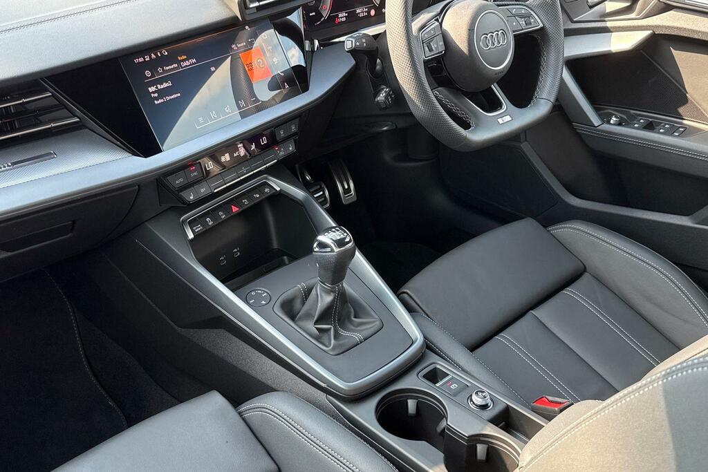 Audi A3 1.5 Tfsi Black Edition Sportback Grey #26