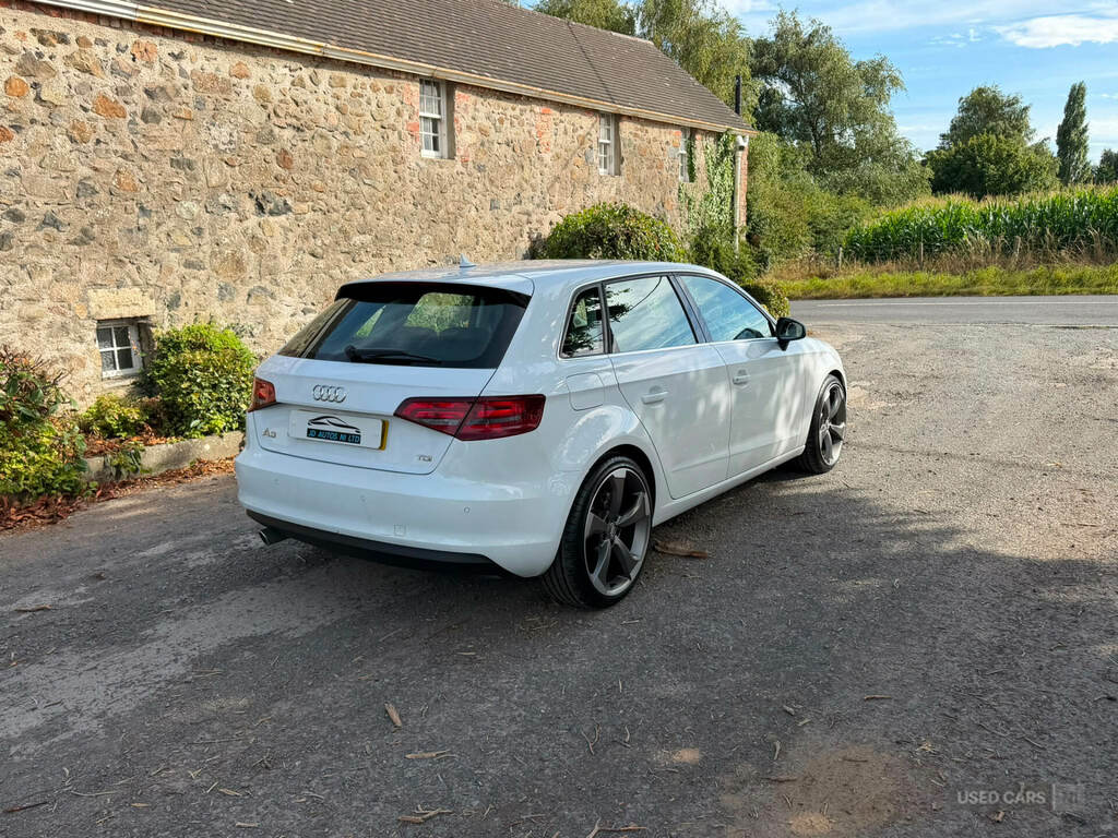 Audi A3 1.6 Tdi 110 Sport KT14KTF White #3