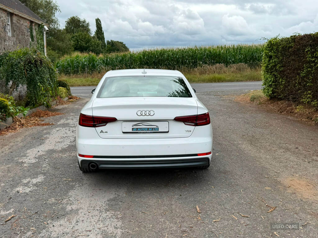 Audi A4 2.0 Tdi S Line S Tronic BP67XYA White #3