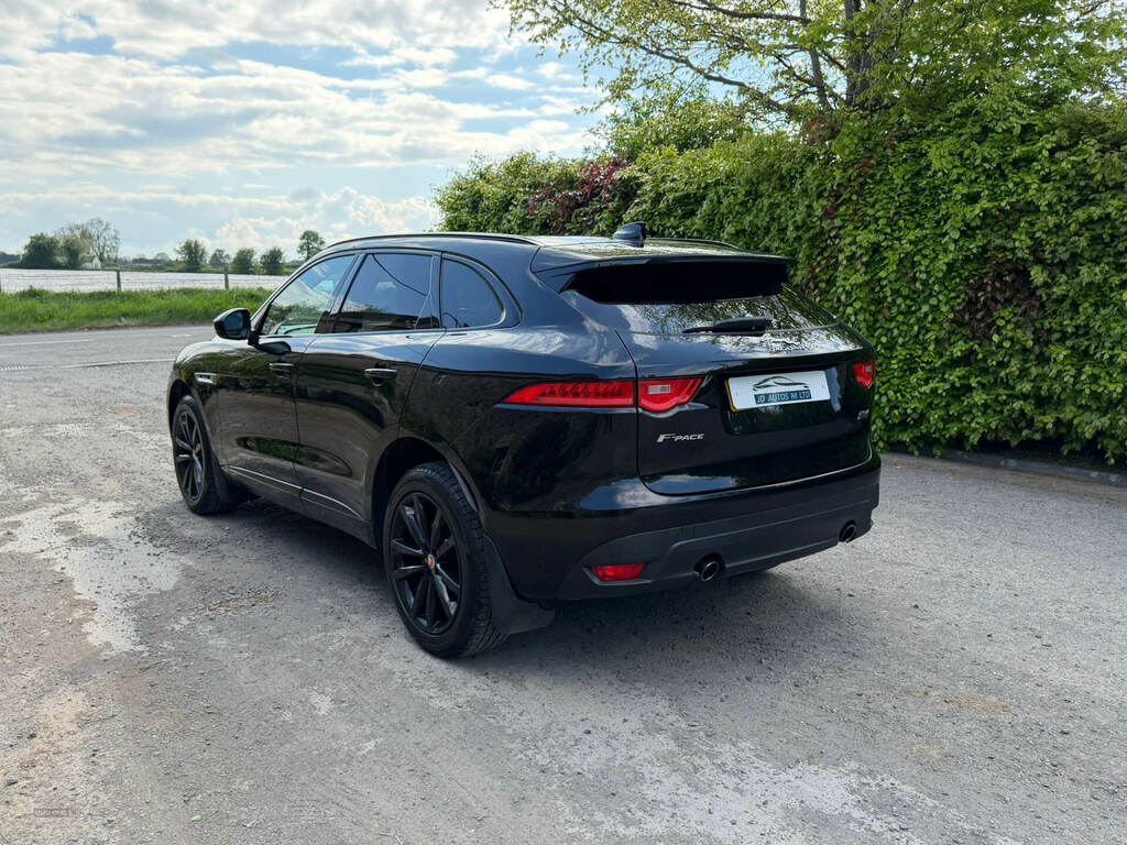 Jaguar F-Pace 2.0D 240 R-sport Awd J821EMA Black #6
