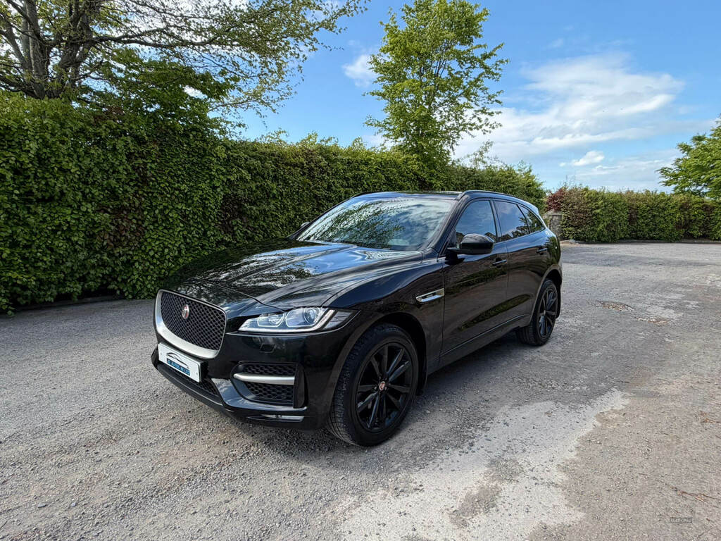 Jaguar F-Pace 2.0D 240 R-sport Awd J821EMA Black #3