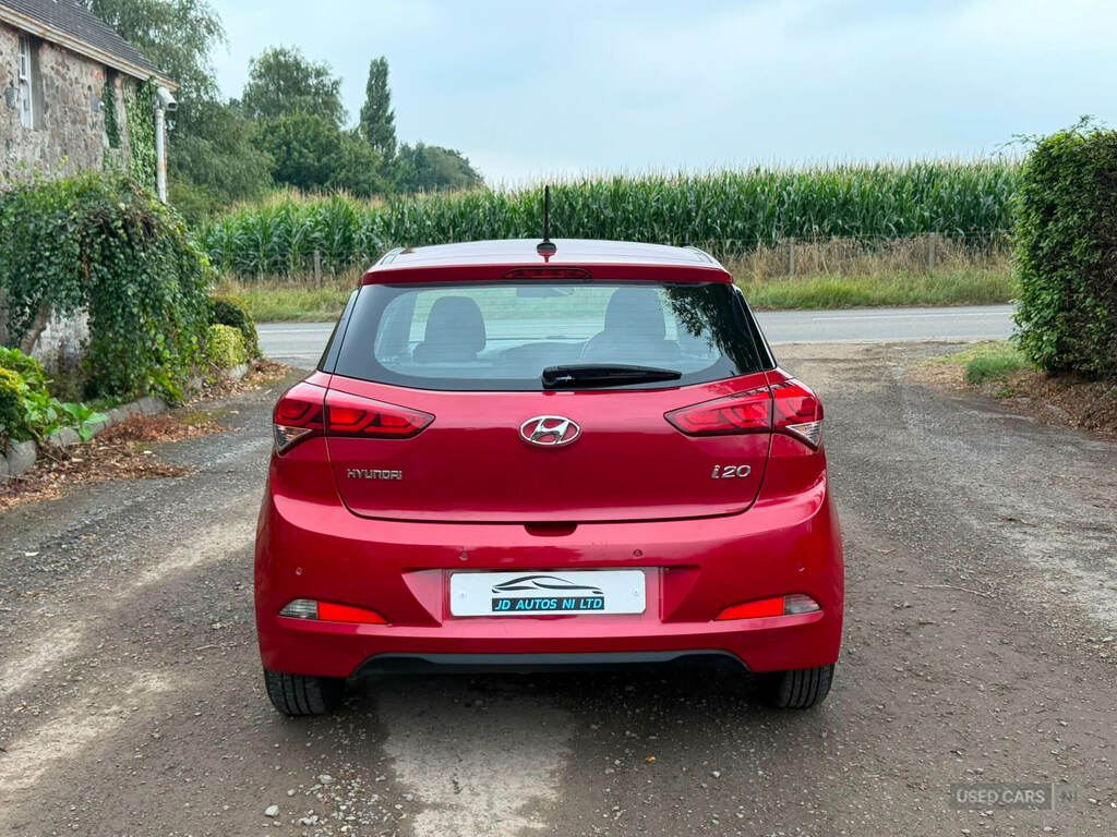 Hyundai I20 1.2 Se YJZ5145 Red #5