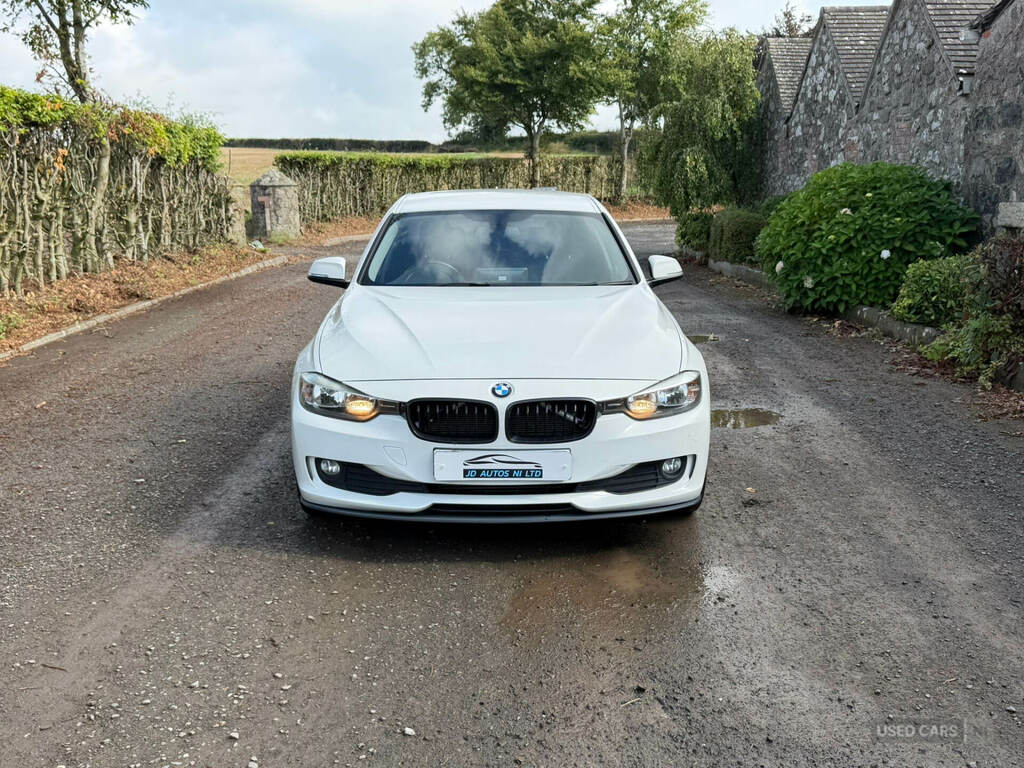 BMW 3 Series 318D Se SD13XZK White #2
