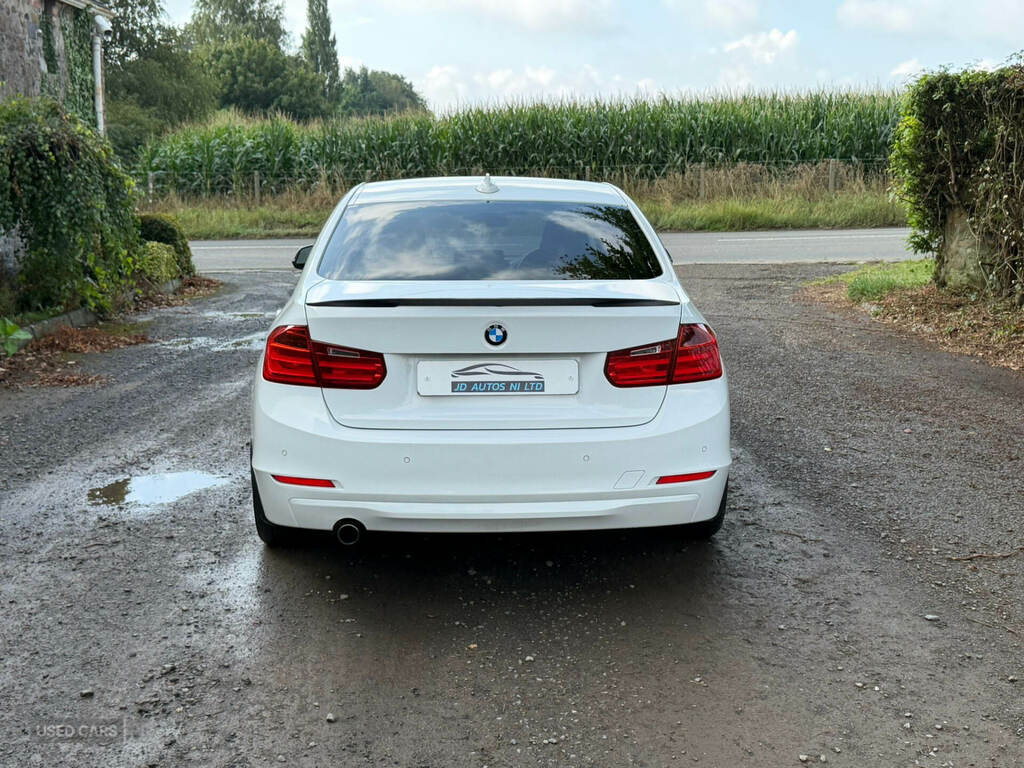 BMW 3 Series 318D Se SD13XZK White #5
