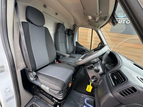 Renault Master   #17