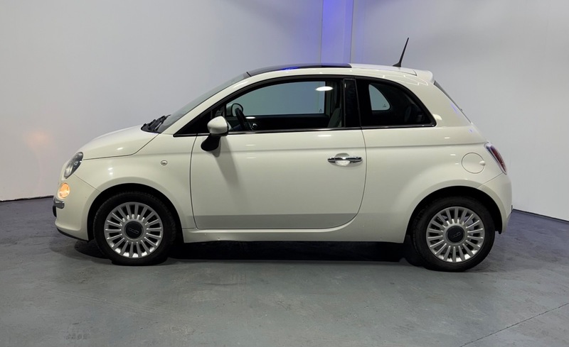 Fiat 500 Lounge White #4