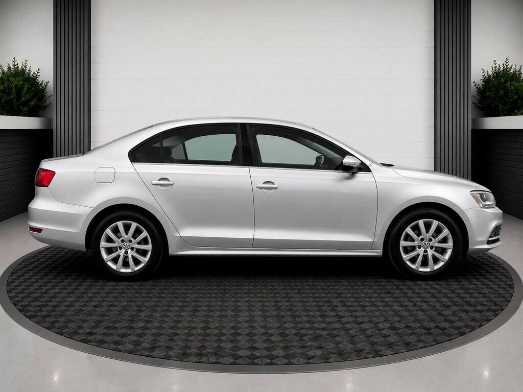 Volkswagen Jetta Gt Bluemotion Technology Tdi #8