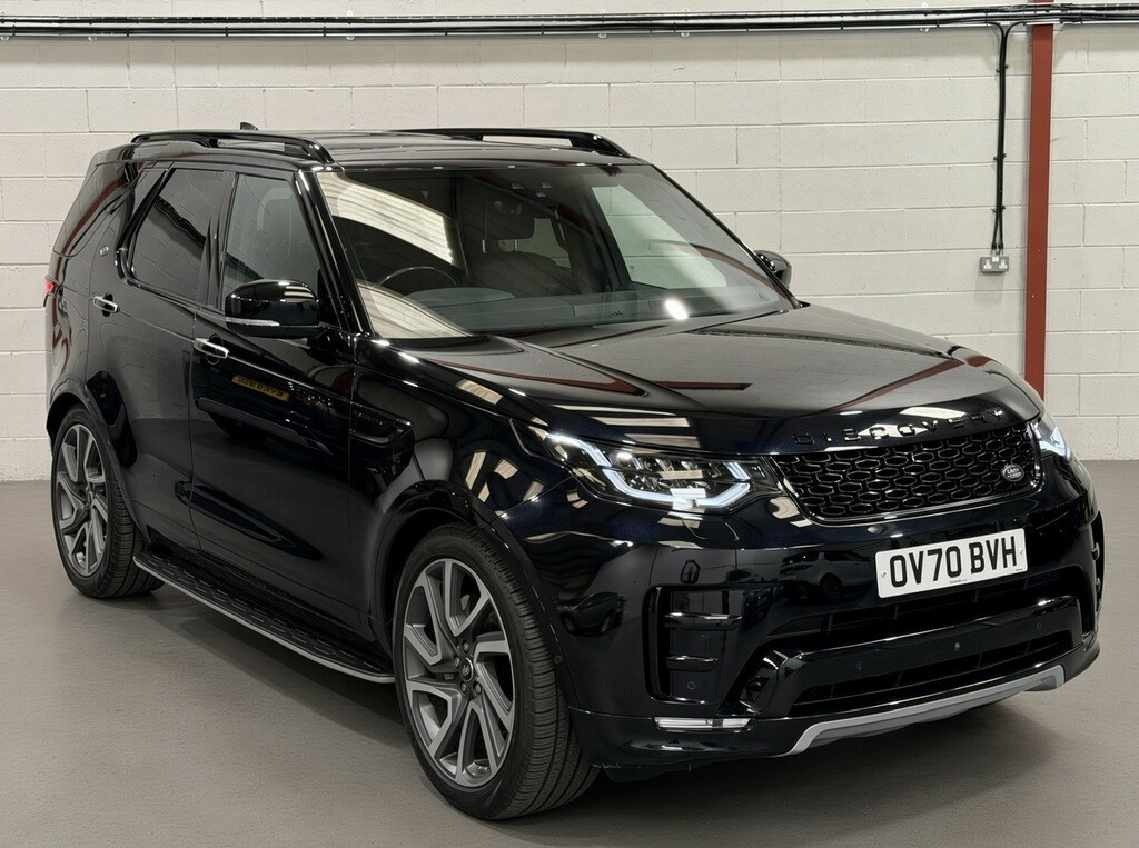 Land Rover Discovery 3.0 Sd V6 Hse Luxury 2020 Black #3