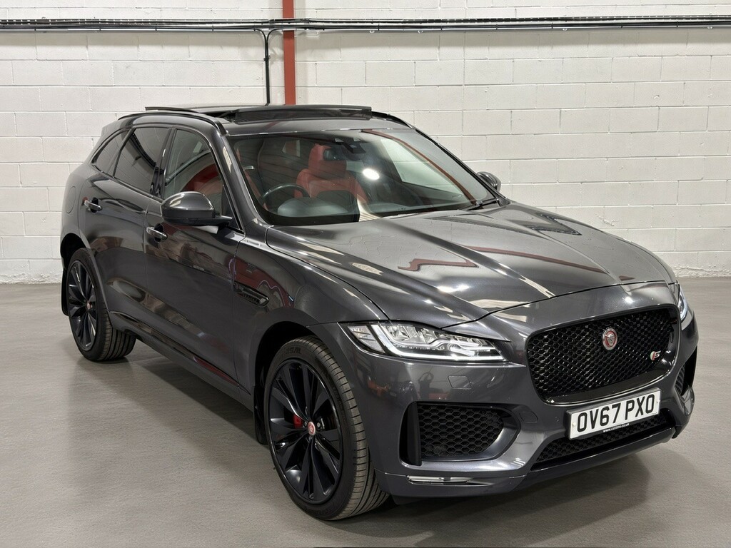 Jaguar F-Pace 3.0 D300 V6 S 2017 Grey #3