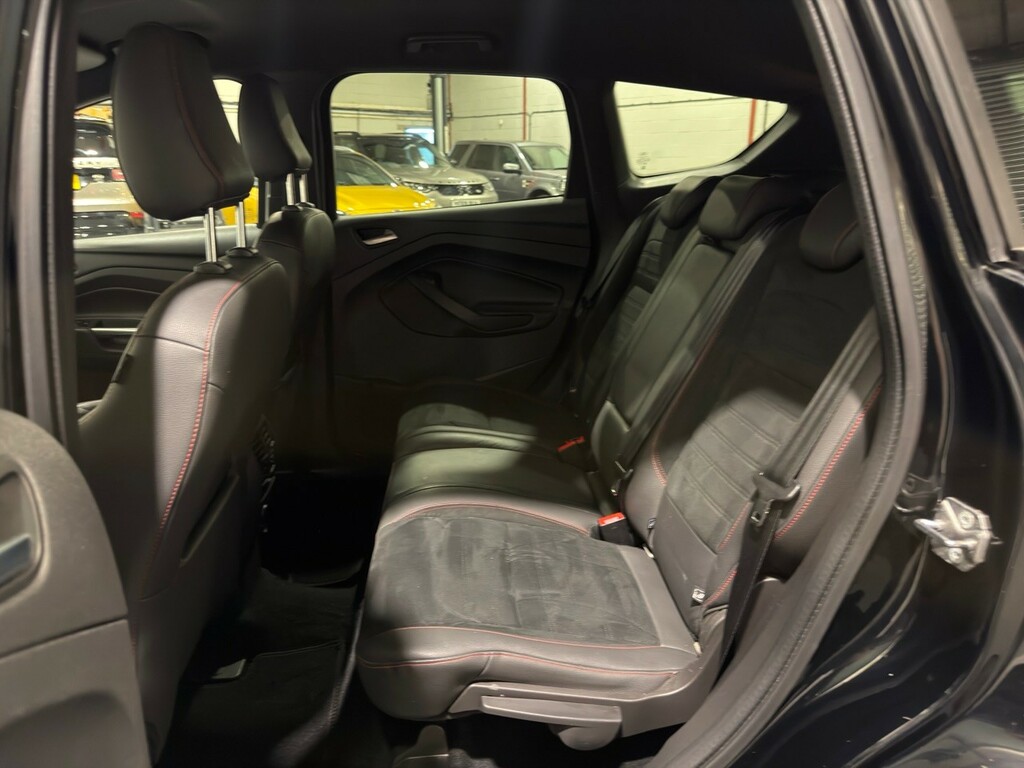 Ford Kuga Hatchback Black #14
