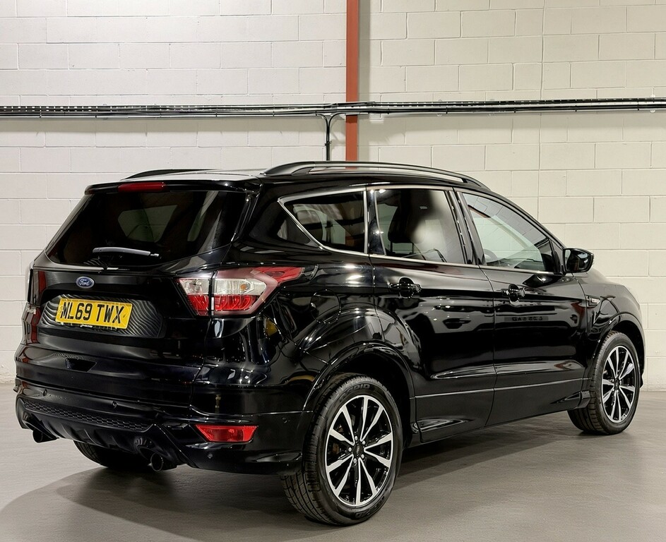 Ford Kuga 2.0 Tdci St-line 2019 Black #3