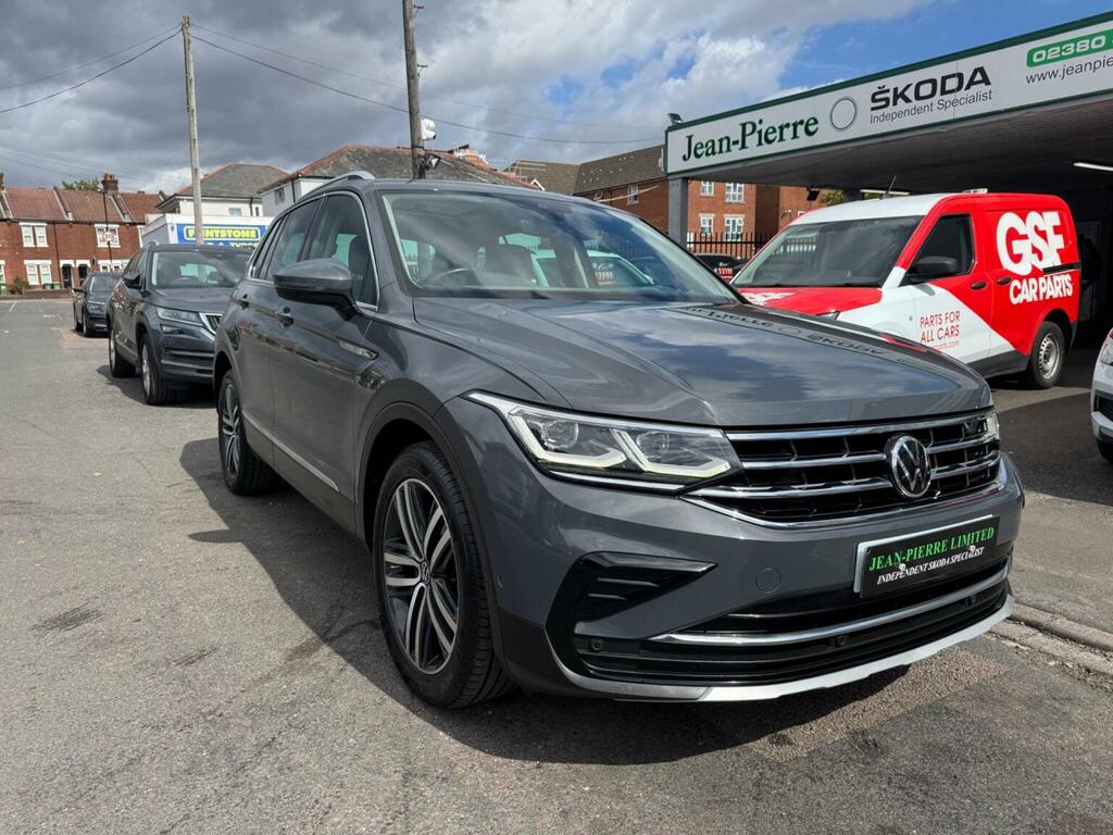 Volkswagen Tiguan 1.5 Tsi Elegance Dsg Euro 6 Ss Grey
