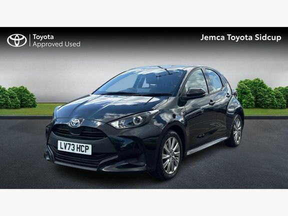 Toyota Yaris Icon Black #3