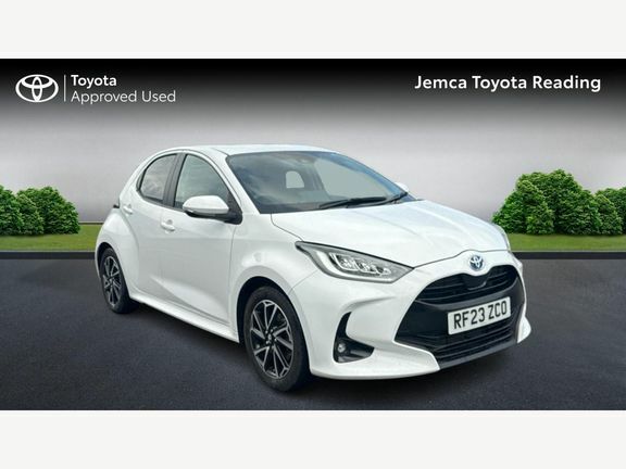 Toyota Yaris Design White