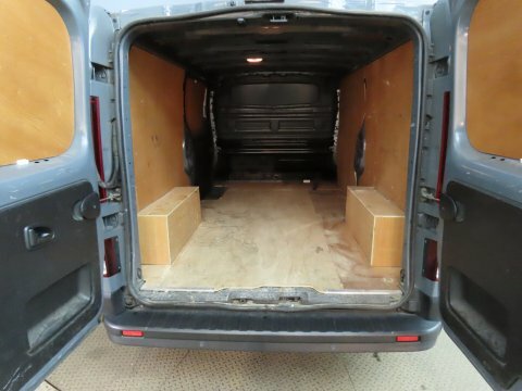 Nissan Primastar Tekna 30 L2 Grey #3