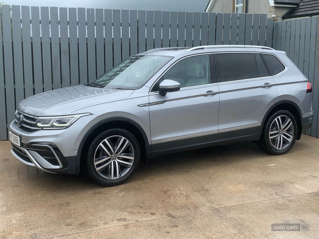 Volkswagen Tiguan Allspace 2.0 Tdi 4Motion Elegance Dsg Silver #3