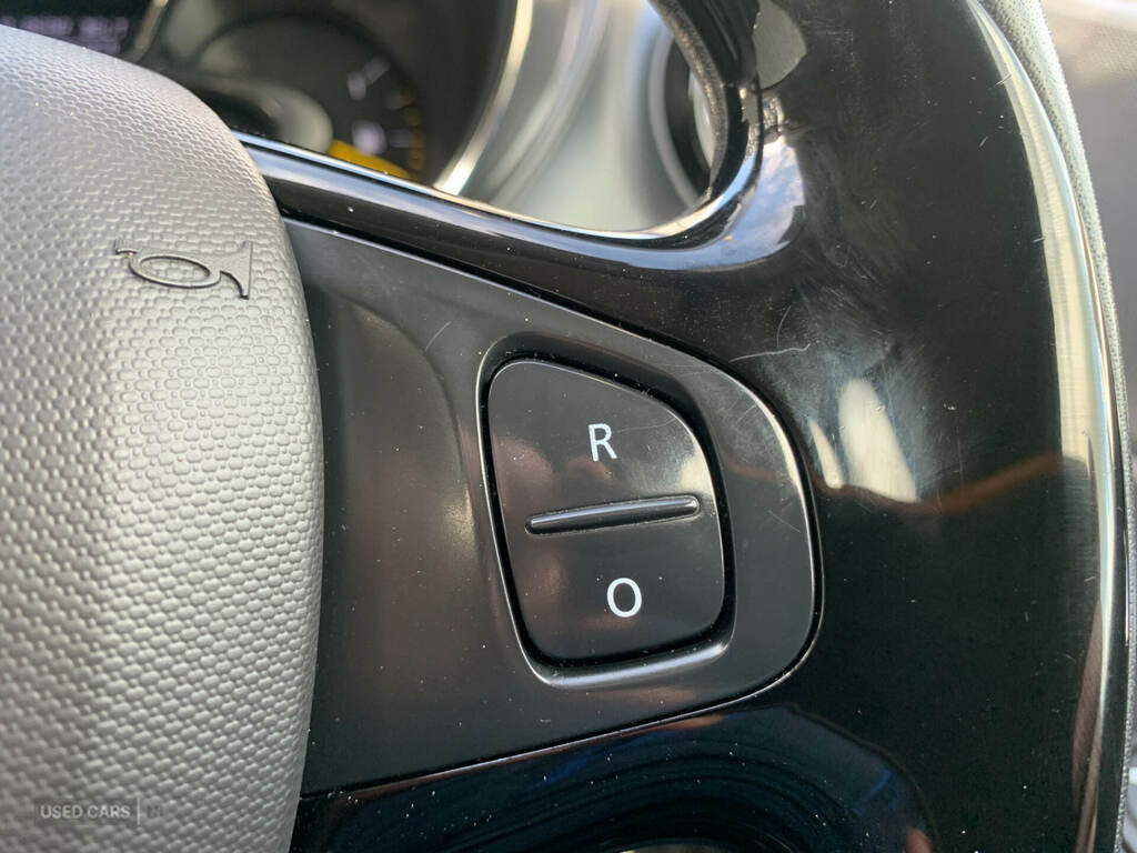 Renault Captur Hatchback Grey #14