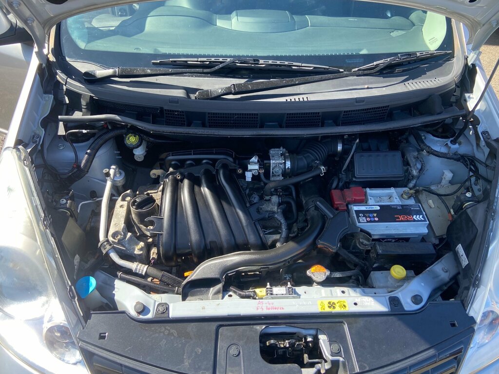 Nissan Note Note N-tec Silver #36